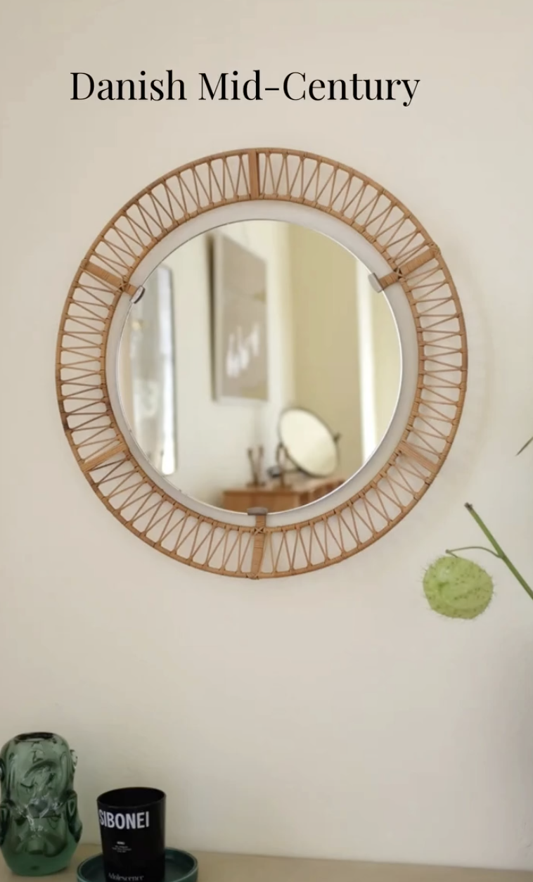 1.Round rattan wall mirror