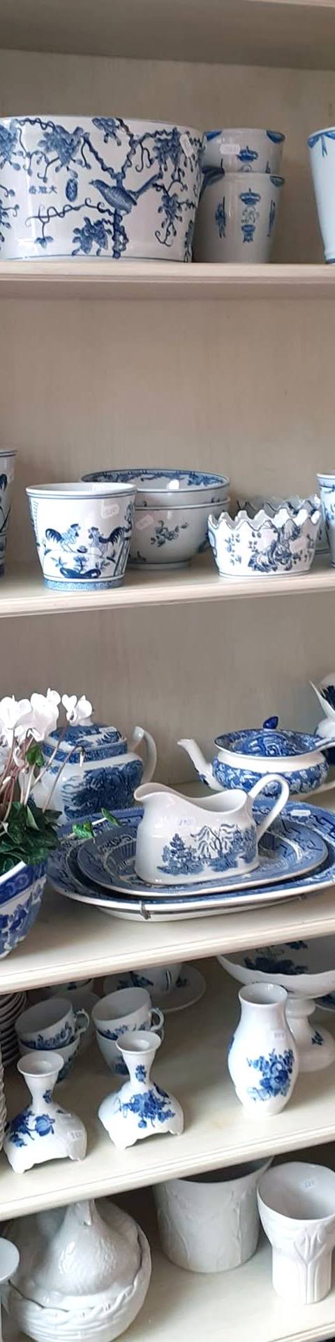 Photo via Facebook / Galleri-Victoria-100092650974217