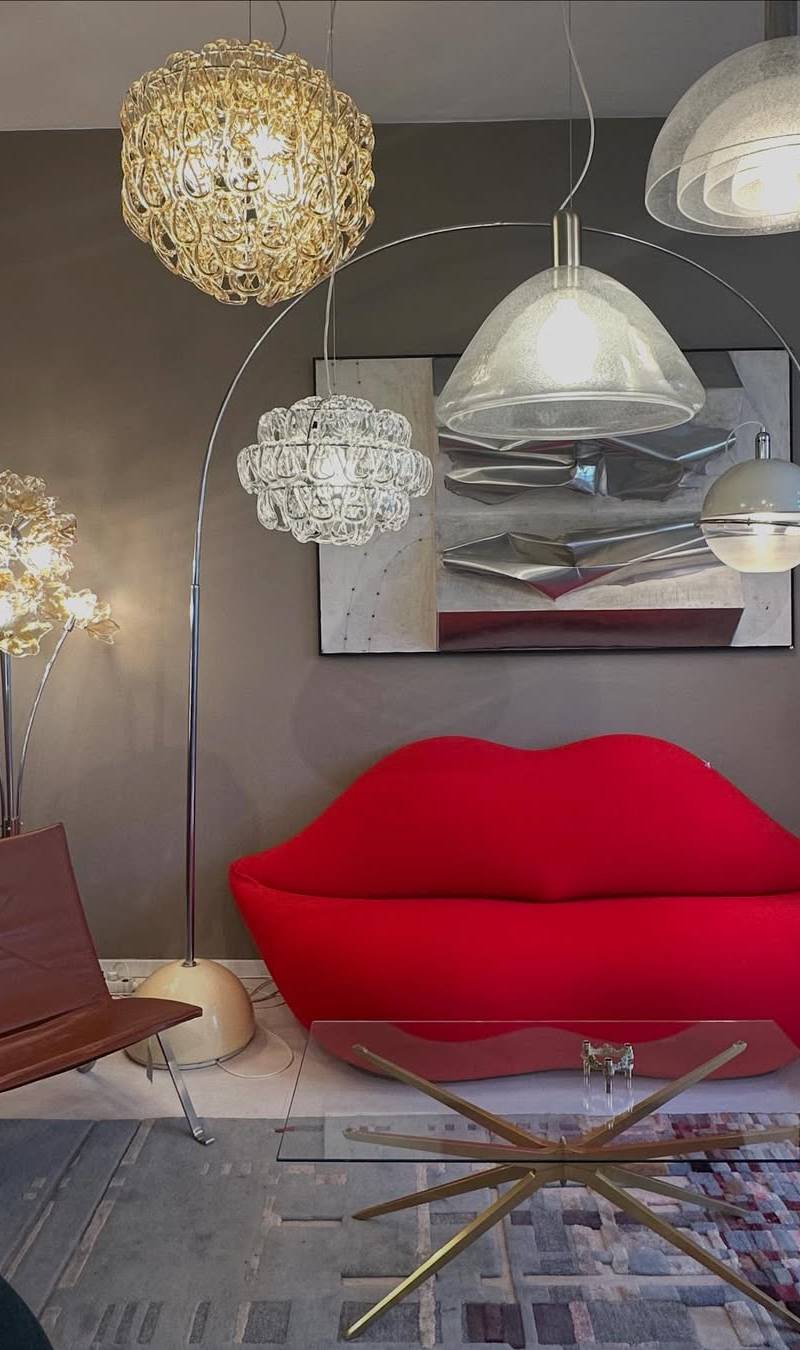 Utopia Retro Modern
