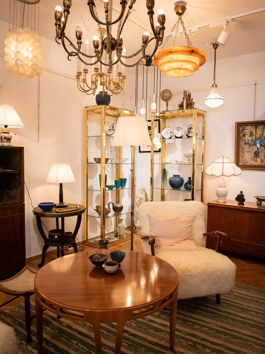 Zimmerdahl Antiques & Design
